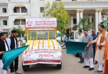 स्वास्थ्य मंत्री श्याम बिहारी जायसवाल ने दंतेवाड़ा में एनीमिया मुक्त रथ को हरी झंडी दिखाकर किया शुभारंभ