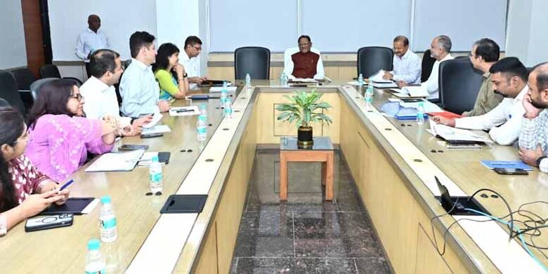 नहीं चलेगी ‘पेशी पर पेशी’: मुख्यमंत्री विष्णुदेव साय ने कलेक्टर्स और संभाग आयुक्तों को दिए स्पष्ट निर्देश नहीं चलेगी ‘पेशी पर पेशी’: मुख्यमंत्री विष्णुदेव साय ने कलेक्टर्स और संभाग आयुक्तों को दिए स्पष्ट निर्देश