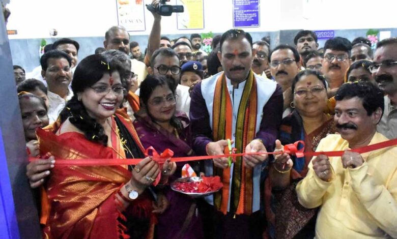रायपुर : स्वास्थ्य मंत्री श्याम बिहारी जायसवाल ने जिला चिकित्सालय बालोद में सीटी स्कैन मशीन का किया शुभारंभ रायपुर : स्वास्थ्य मंत्री श्याम बिहारी जायसवाल ने जिला चिकित्सालय बालोद में सीटी स्कैन मशीन का किया शुभारंभ