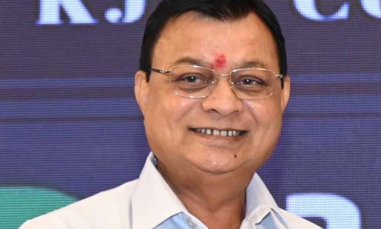 रायपुर : वाणिज्य उद्योग एवं श्रम मंत्री लखन लाल देवांगन ने प्रदेश के पारंपरिक तिहार पोला की दी बधाई रायपुर : वाणिज्य उद्योग एवं श्रम मंत्री लखन लाल देवांगन ने प्रदेश के पारंपरिक तिहार पोला की दी बधाई
