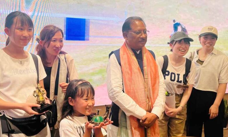 रायपुर : CM साय पहुँचे छत्तीसगढ़ पैवेलियन : वर्ल्ड एक्सपो 2025 में दिखी प्रदेश की संस्कृति और समृद्धि की अद्भुत झलक