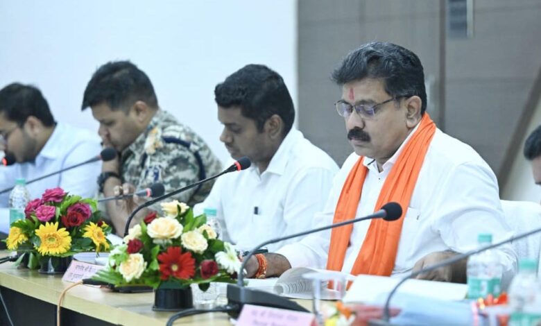रायपुर : दो से अधिक बार शराब तस्करी पर होगी संपत्ति जब्ती की कार्रवाई : उपमुख्यमंत्री विजय शर्मा