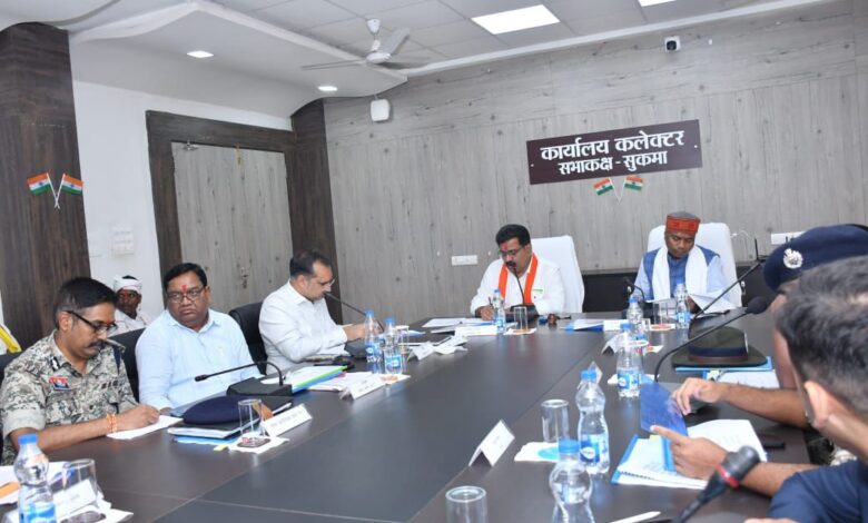 नक्सलवाद के खात्मे के लिए समाज के सभी वर्गों का सहयोग जरूरी – उपमुख्यमंत्री विजय शर्मा…. नक्सलवाद के खात्मे के लिए समाज के सभी वर्गों का सहयोग जरूरी – उपमुख्यमंत्री विजय शर्मा….