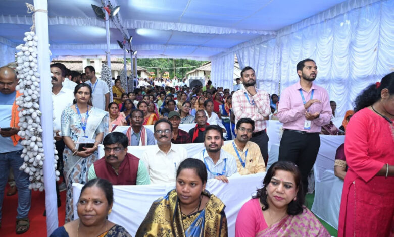रेशम उत्पादन में छत्तीसगढ़ को लाना है पहले पायदान पर – अरुण साव…. रेशम उत्पादन में छत्तीसगढ़ को लाना है पहले पायदान पर – अरुण साव….