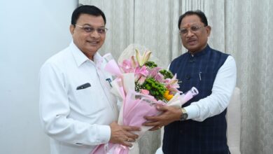 मुख्यमंत्री विष्णुदेव साय से वाणिज्य एवं उद्योग मंत्री लखनलाल देवांगन ने की सौजन्य मुलाकात….