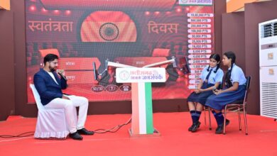 जनसम्पर्क विभाग की छायाचित्र प्रदर्शनी : विद्यार्थी, युवाओं और विभिन्न वर्ग के लोगों ने की सराहना….
