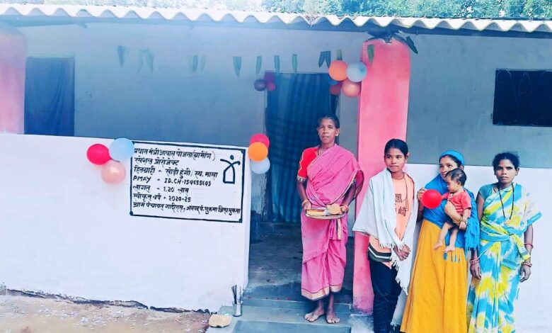 नक्सल पीड़ित परिवारों और आत्मसमर्पित नक्सलियों के लिए बन रहे तीन हजार पीएम आवास….