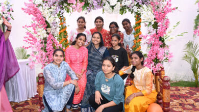 सावन के रंगों में रंगा मंत्री निवास, महिला पत्रकारों संग मंत्री लक्ष्मी राजवाड़े ने लिया उत्सव का आनंद….