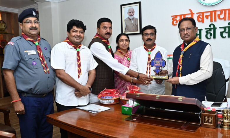 मुख्यमंत्री विष्णुदेव साय से भारत स्काउट्स एवं गाइड्स छत्तीसगढ़ के प्रतिनिधिमंडल ने की मुलाकात…. मुख्यमंत्री विष्णुदेव साय से भारत स्काउट्स एवं गाइड्स छत्तीसगढ़ के प्रतिनिधिमंडल ने की मुलाकात….