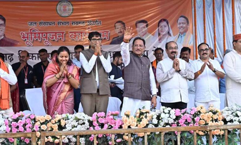 रायगढ़ मेरा परिवार, मैं अपने परिवार से मिलने आया हूँ : मुख्यमंत्री साय रायगढ़ मेरा परिवार, मैं अपने परिवार से मिलने आया हूँ : मुख्यमंत्री साय
