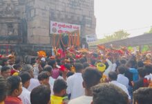 नवरात्रि के पहले दिन कैमूर के मुंडेश्वरी मंदिर में उमड़ी श्रद्धालुओं की भीड़