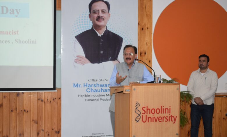 प्रदेश सरकार गुणात्मक शिक्षा प्रदान करने के लिए प्रतिबद्ध: हर्षवर्द्धन चौहान