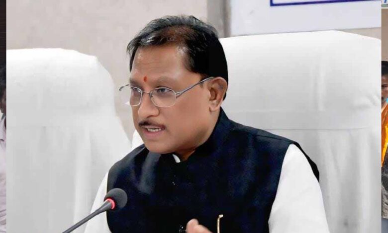 रायपुर : मुख्यमंत्री साय के निर्देश पर त्वरित अमल : बाढ़ पीड़ितों को राशन-ईलाज के साथ अब जरूरी दस्तावेज बनाने का काम भी शुरू रायपुर : मुख्यमंत्री साय के निर्देश पर त्वरित अमल : बाढ़ पीड़ितों को राशन-ईलाज के साथ अब जरूरी दस्तावेज बनाने का काम भी शुरू