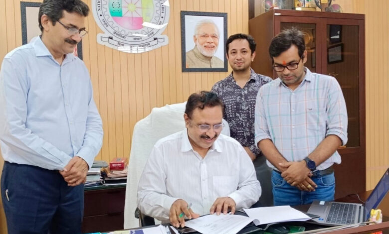 राष्ट्रीय इन्क्यूबेटर पुरस्कार से सम्मानित होगा NIT रायपुर-एफआईई, स्टार्टअप इकोसिस्टम में उत्कृष्ट योगदान के लिए मिलेगी पहचान… राष्ट्रीय इन्क्यूबेटर पुरस्कार से सम्मानित होगा NIT रायपुर-एफआईई, स्टार्टअप इकोसिस्टम में उत्कृष्ट योगदान के लिए मिलेगी पहचान…