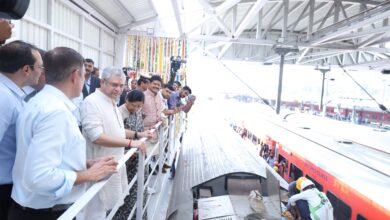 जयपुर पहुंचे रेल मंत्री वैष्णव, बोले-बीकानेर-दिल्ली, जोधपुर-दिल्ली वंदे भारत ट्रेन जल्द जयपुर पहुंचे रेल मंत्री वैष्णव, बोले-बीकानेर-दिल्ली, जोधपुर-दिल्ली वंदे भारत ट्रेन जल्द