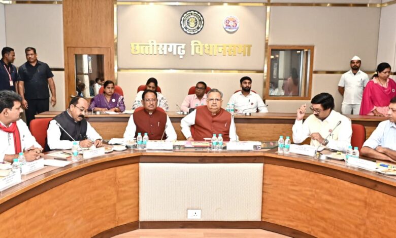 प्रधानमंत्री नरेन्द्र मोदी के छत्तीसगढ़ आगमन की तैयारियों को लेकर उच्च स्तरीय बैठक सम्पन्न….
