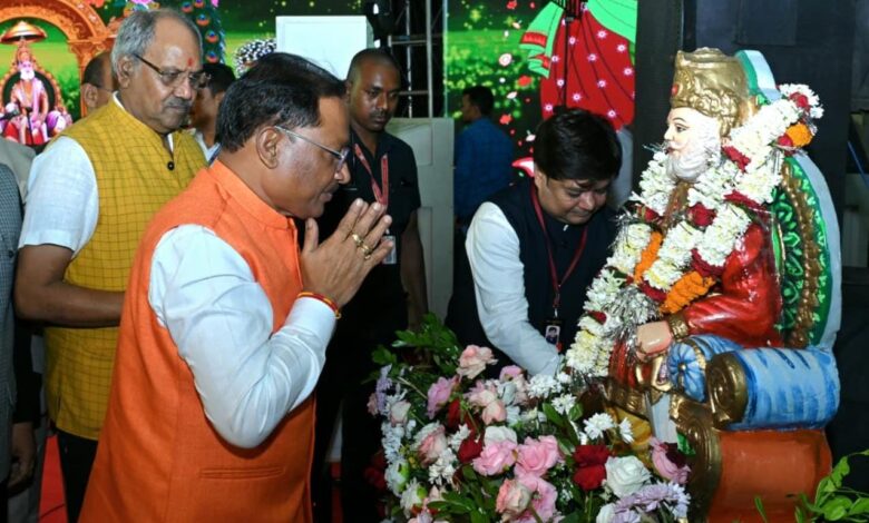 मानवता की सेवा और दानशीलता में अग्रवाल समाज हमेशा अग्रणी – मुख्यमंत्री विष्णु देव साय…