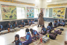 युक्तियुक्तकरण से अब प्राथमिक शाला करमनडीह में चार शिक्षक,शिक्षा व्यवस्था हुई दुरुस्त,बच्चे व पालक खुश…