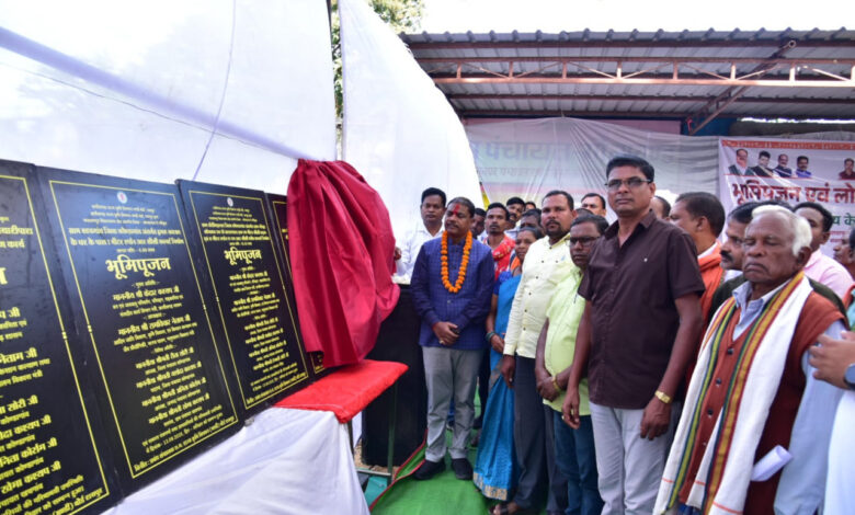 वन मंत्री केदार कश्यप ने गोलावंड में लगभग 01 करोड़ 69 लाख के विकास कार्यों का किया भूमिपूजन….