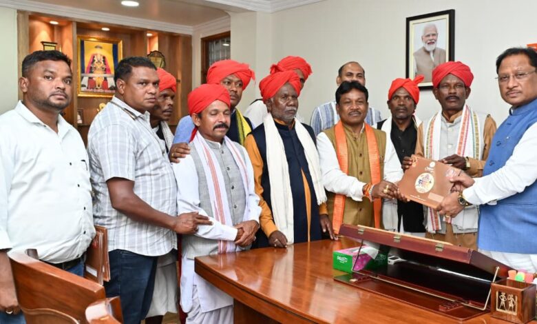 मुख्यमंत्री विष्णु देव साय को बस्तर दशहरा कार्यक्रम में शामिल होने का मिला न्यौता….