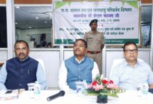 वन मंत्री केदार कश्यप ने की वन विभाग के कार्यों की समीक्षा…