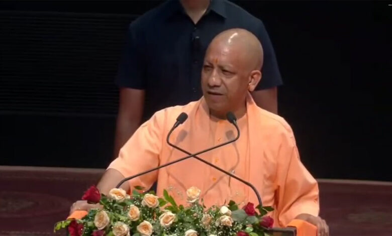 गोरखपुर में सीएम योगी ने विकसित भारत-विकसित उ.प्र. विजन 2047 कार्यशाला का किया शुभारंभ गोरखपुर में सीएम योगी ने विकसित भारत-विकसित उ.प्र. विजन 2047 कार्यशाला का किया शुभारंभ
