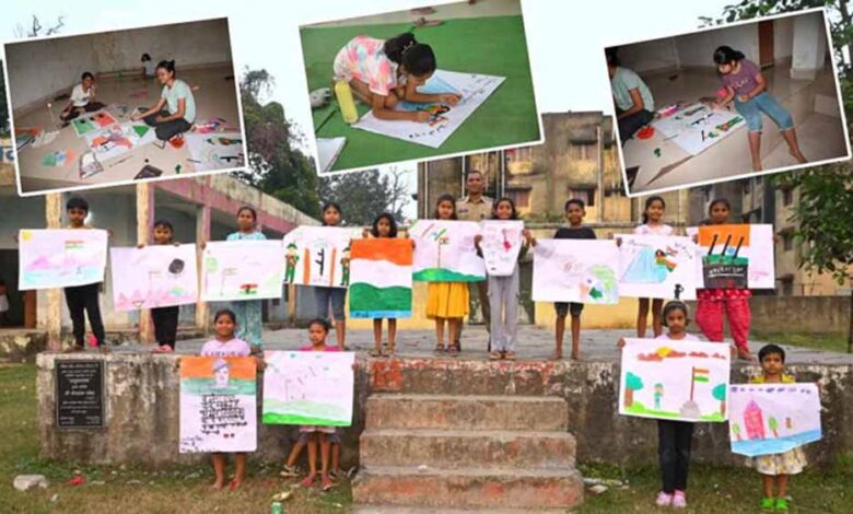 शहीदों को समर्पित रंग: कोरबा में बच्चों की चित्रकला प्रतियोगिता शहीदों को समर्पित रंग: कोरबा में बच्चों की चित्रकला प्रतियोगिता