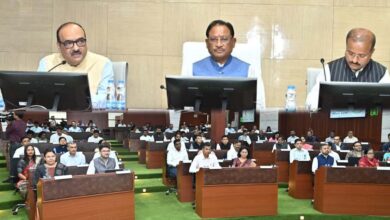 रायपुर : कलेक्टर कॉन्फ्रेंस 2025 : 15 नवंबर से होगी धान खरीदी, कलेक्टरों को धान खरीदी की तैयारियां करने के निर्देश रायपुर : कलेक्टर कॉन्फ्रेंस 2025 : 15 नवंबर से होगी धान खरीदी, कलेक्टरों को धान खरीदी की तैयारियां करने के निर्देश