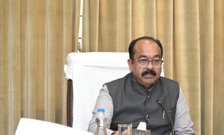 रायपुर : बस्तर ओलंपिक के व्यापक और सुव्यवस्थित आयोजन के लिए विकासखंड स्तरीय आयोजनों पर दें विशेष ध्यान: अरुण साव रायपुर : बस्तर ओलंपिक के व्यापक और सुव्यवस्थित आयोजन के लिए विकासखंड स्तरीय आयोजनों पर दें विशेष ध्यान: अरुण साव