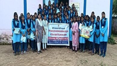 गरियाबंद : बेटी बचाओ बेटी पढ़ाओ के तहत बलिकाओं के मेंटल हेल्थ को प्राथमिकता देने हेतु जागरूकता अभियान गरियाबंद : बेटी बचाओ बेटी पढ़ाओ के तहत बलिकाओं के मेंटल हेल्थ को प्राथमिकता देने हेतु जागरूकता अभियान