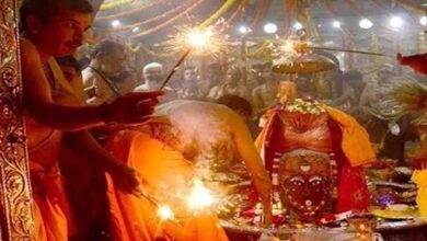 दीपावली पर महाकाल मंदिर में सख्ती: सिर्फ 1 फुलझड़ी की अनुमति, आतिशबाजी पूरी तरह बैन दीपावली पर महाकाल मंदिर में सख्ती: सिर्फ 1 फुलझड़ी की अनुमति, आतिशबाजी पूरी तरह बैन