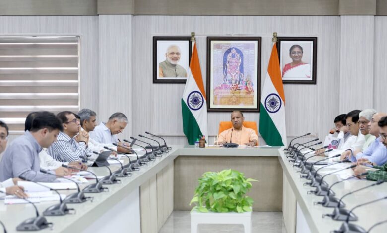 मुख्यमंत्री ने इन्वेस्ट यूपी के पुनर्गठन को दी मंजूरी, विशेषज्ञ सेल और सैटेलाइट ऑफिस स्थापित होंगे मुख्यमंत्री ने इन्वेस्ट यूपी के पुनर्गठन को दी मंजूरी, विशेषज्ञ सेल और सैटेलाइट ऑफिस स्थापित होंगे