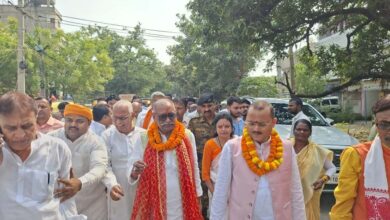 जहानाबाद विधानसभा सीट से एनडीए प्रत्याशी चंदेश्वर प्रसाद चंद्रवंशी ने किया नामांकन जहानाबाद विधानसभा सीट से एनडीए प्रत्याशी चंदेश्वर प्रसाद चंद्रवंशी ने किया नामांकन
