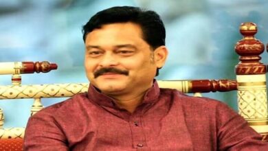 विधायक संजय पाठक विवादों में, जमीन केस से जुड़े 4 आदिवासी कर्मचारी गायब विधायक संजय पाठक विवादों में, जमीन केस से जुड़े 4 आदिवासी कर्मचारी गायब