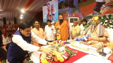 सभी नगरीय निकायों में गीता भवन बनेंगे- श्रद्धा और भक्ति से मनाई जायेगी गीता जयंती : मुख्यमंत्री डॉ. यादव सभी नगरीय निकायों में गीता भवन बनेंगे- श्रद्धा और भक्ति से मनाई जायेगी गीता जयंती : मुख्यमंत्री डॉ. यादव