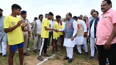 रायपुर : उप मुख्यमंत्री  अरुण साव ने विकासखंड स्तरीय बस्तर ओलंपिक का किया शुभारंभ रायपुर : उप मुख्यमंत्री  अरुण साव ने विकासखंड स्तरीय बस्तर ओलंपिक का किया शुभारंभ