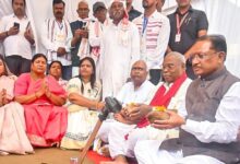 रायपुर : बाबा कार्तिक उरांव ने जनजातीय समाज के उत्थान हेतु अपना जीवन किया समर्पित – मुख्यमंत्री  विष्णु देव साय