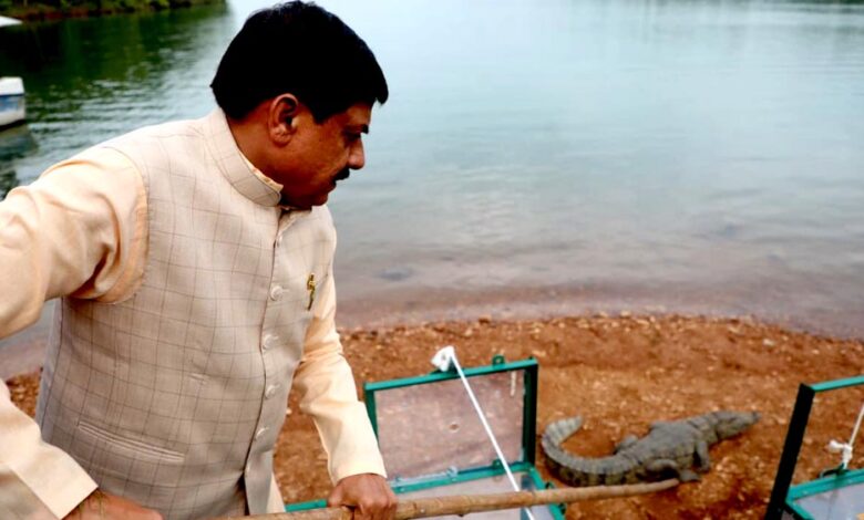 राज्य सरकार जीवों के संरक्षण के लिए है संकल्पबद्ध : मुख्यमंत्री डॉ. यादव राज्य सरकार जीवों के संरक्षण के लिए है संकल्पबद्ध : मुख्यमंत्री डॉ. यादव