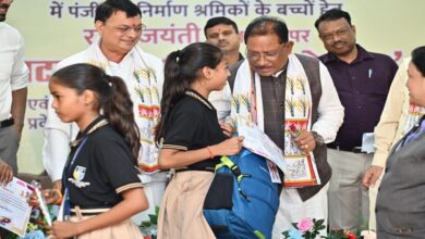 रायपुर : विशेष लेख :राज्य सरकार के प्रयासों से श्रमिकों के जीवन में आ रहा है बदलाव