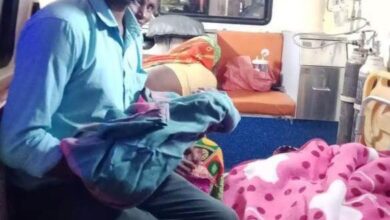 एम्बुलेंस बनी जन्मस्थली : 108 संजीवनी एक्सप्रेस में गूंजी किलकारी, मां-बेटी दोनों स्वस्थ…. एम्बुलेंस बनी जन्मस्थली : 108 संजीवनी एक्सप्रेस में गूंजी किलकारी, मां-बेटी दोनों स्वस्थ….