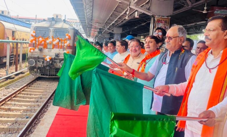 अयोध्या धाम के लिए 850 श्रद्धालुओं का जत्था रवाना: राज्य में 33 हजार से अधिक श्रद्धालु कर चुुके है रामलला के दर्शन…. अयोध्या धाम के लिए 850 श्रद्धालुओं का जत्था रवाना: राज्य में 33 हजार से अधिक श्रद्धालु कर चुुके है रामलला के दर्शन….