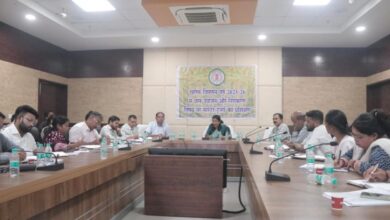 2025-26 : किसानों से समर्थन मूल्य पर धान खरीदी 15 नवम्बर से प्रारंभ — राज्य शासन ने की विस्तृत तैयारी 2025-26 : किसानों से समर्थन मूल्य पर धान खरीदी 15 नवम्बर से प्रारंभ — राज्य शासन ने की विस्तृत तैयारी