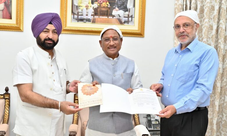 मुख्यमंत्री  विष्णु देव साय से पंजाब सरकार के मंत्रियों ने की सौजन्य मुलाकात मुख्यमंत्री  विष्णु देव साय से पंजाब सरकार के मंत्रियों ने की सौजन्य मुलाकात