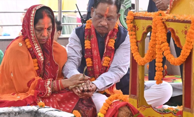 मुख्यमंत्री  विष्णुदेव साय ने महाप्रभु श्री जगन्नाथ का लिया दर्शन लाभ: प्रदेश की सुख-समृद्धि और जनकल्याण की कामना की मुख्यमंत्री  विष्णुदेव साय ने महाप्रभु श्री जगन्नाथ का लिया दर्शन लाभ: प्रदेश की सुख-समृद्धि और जनकल्याण की कामना की