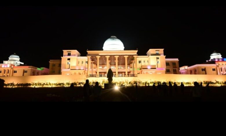 प्रधानमंत्री  नरेन्द्र मोदी 1 नवम्बर को करेंगे लोकार्पण: रजत जयंती वर्ष में छत्तीसगढ़ को मिलेगा अपना भव्य और आधुनिक विधानसभा भवन प्रधानमंत्री  नरेन्द्र मोदी 1 नवम्बर को करेंगे लोकार्पण: रजत जयंती वर्ष में छत्तीसगढ़ को मिलेगा अपना भव्य और आधुनिक विधानसभा भवन