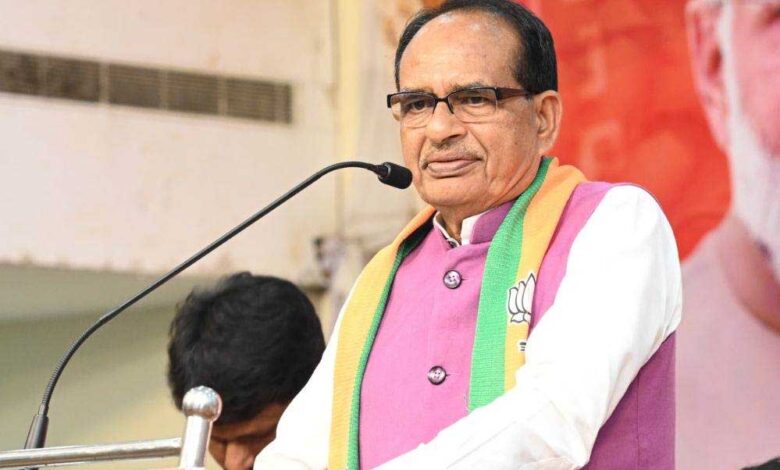 मनमोहन सिंह कांग्रेस के नहीं, देश के PM थे’ – शिवराज सिंह का बदला रुख? मनमोहन सिंह कांग्रेस के नहीं, देश के PM थे’ – शिवराज सिंह का बदला रुख?