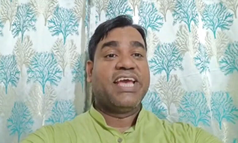 जदयू प्रवक्ता मनीष कुमार ने महागठबंधन पर सवाल उठाए जदयू प्रवक्ता मनीष कुमार ने महागठबंधन पर सवाल उठाए