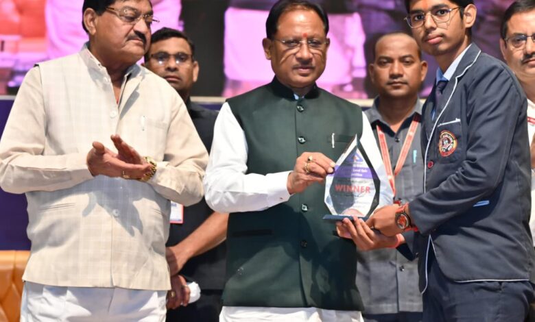 गुणवत्ता और मानक ही आत्मनिर्भर भारत की पहचान — मुख्यमंत्री विष्णु देव साय…. गुणवत्ता और मानक ही आत्मनिर्भर भारत की पहचान — मुख्यमंत्री विष्णु देव साय….