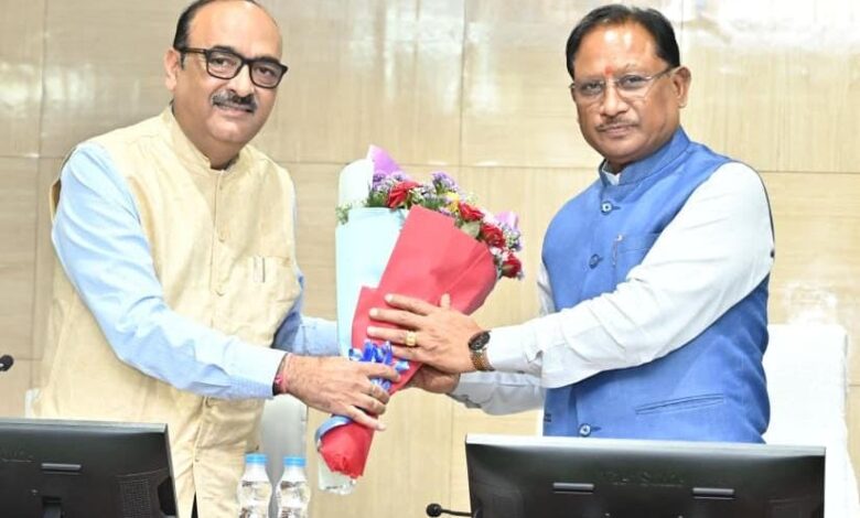 मुख्यमंत्री विष्णु देव साय की अध्यक्षता में कलेक्टर कॉन्फ्रेंस शुरू….