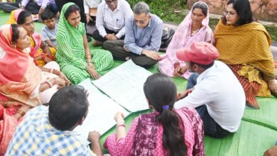 आदि कर्मयोगी अभियान के राज्य नोडल अधिकारी एम. राज मुरूगन कबीरधाम के ग्रामीणों से किया सीधा संवाद…. आदि कर्मयोगी अभियान के राज्य नोडल अधिकारी एम. राज मुरूगन कबीरधाम के ग्रामीणों से किया सीधा संवाद….